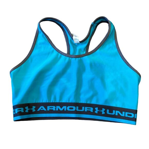 Bundle of 3 Under Armour Women's Terry Sweatshirt, Sports Bra, Shorty Shorts Med - Picture 7 of 16